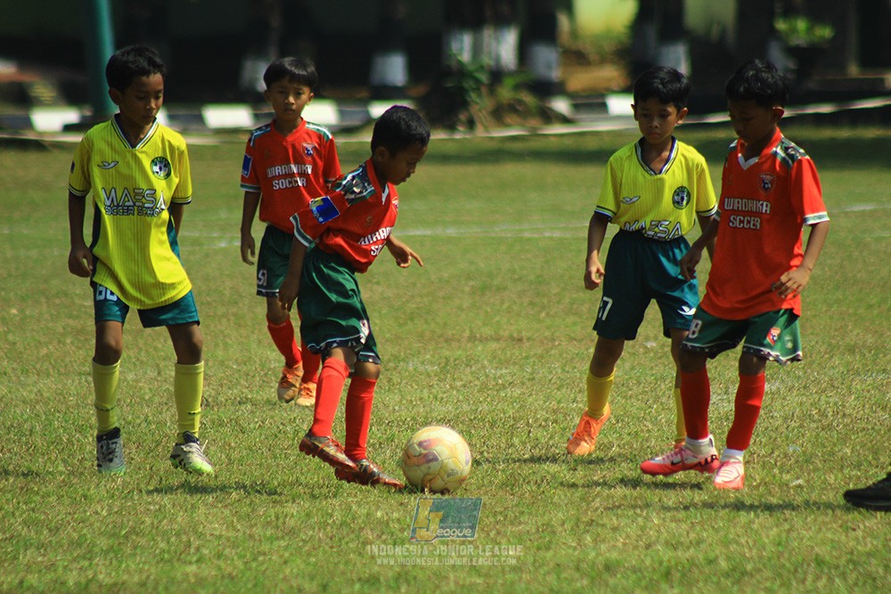 ijlu9 plate 050726 wiradhika soccer vs maesa pararaider