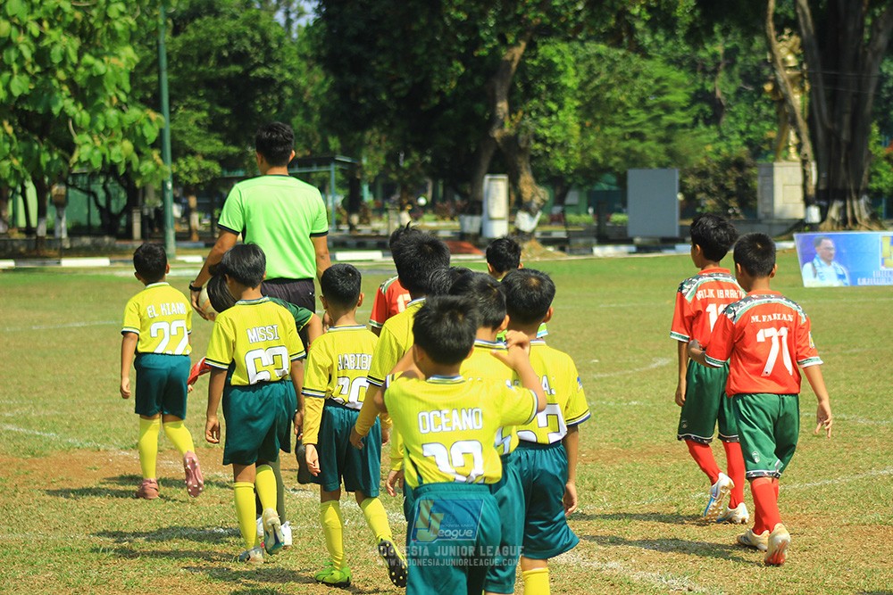 ijlu9 plate 050726 wiradhika soccer vs maesa pararaider