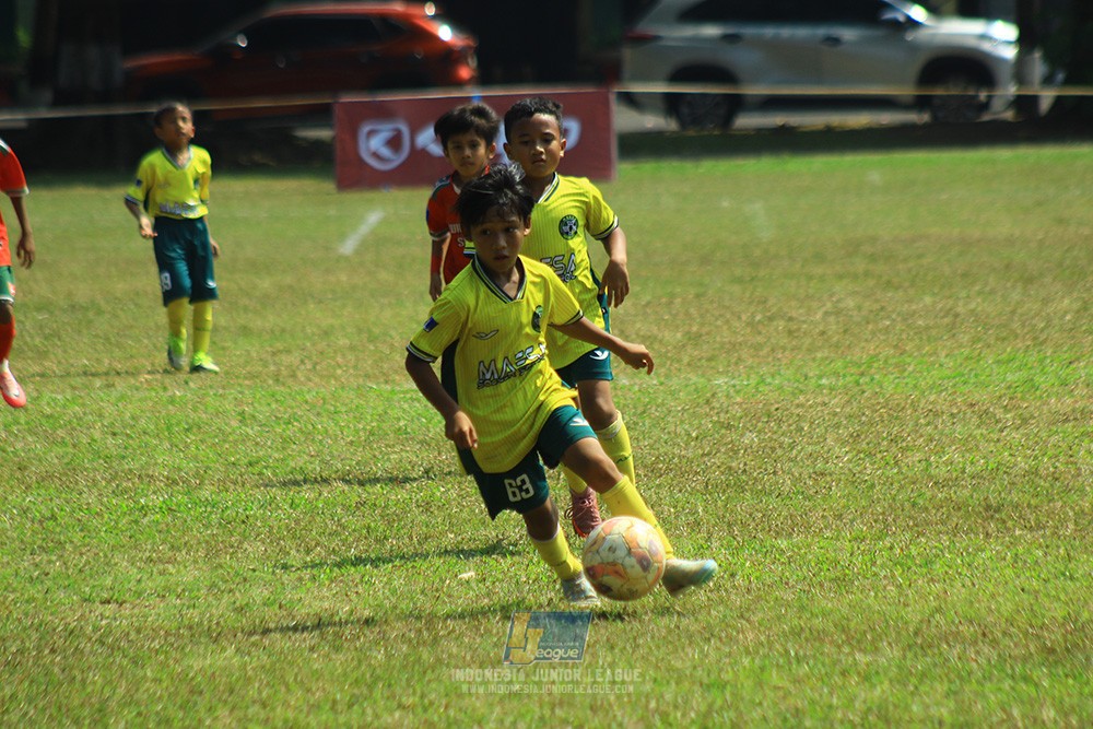 ijlu9 plate 050726 wiradhika soccer vs maesa pararaider