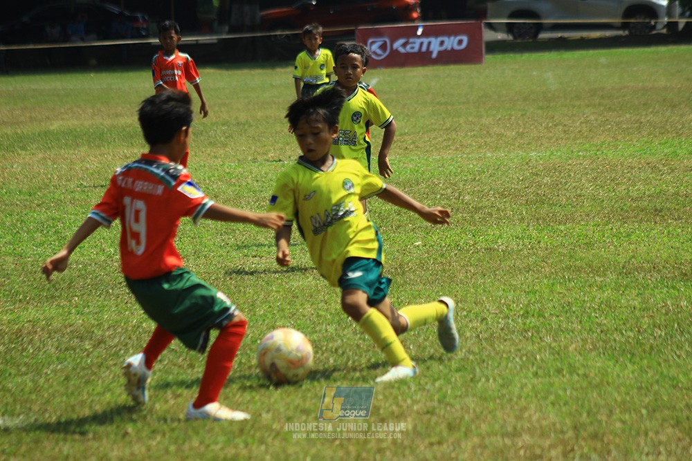 ijlu9 plate 050726 wiradhika soccer vs maesa pararaider