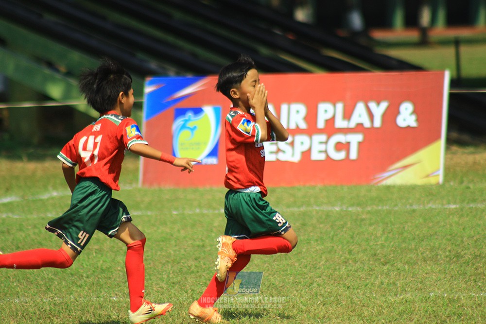 ijlu9 plate 050726 wiradhika soccer vs maesa pararaider