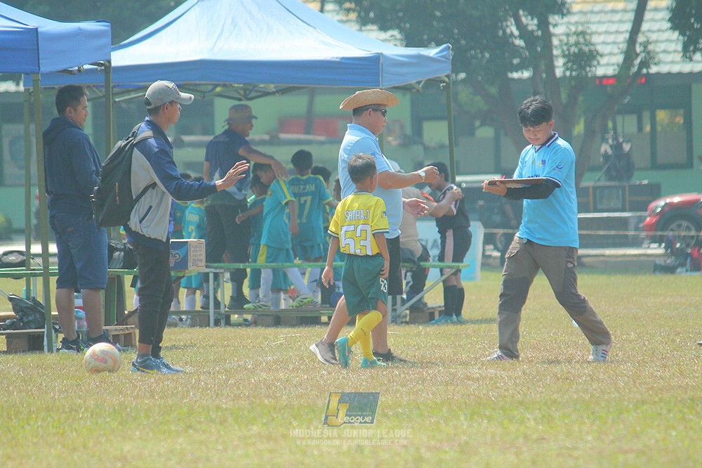 ijlu9 plate 050726 wiradhika soccer vs maesa pararaider