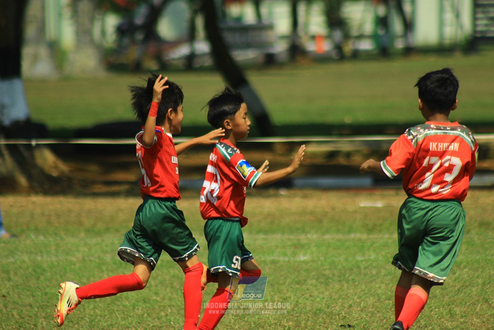 ijlu9 plate 050726 wiradhika soccer vs maesa pararaider