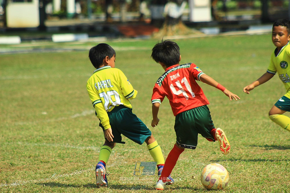 ijlu9 plate 050726 wiradhika soccer vs maesa pararaider