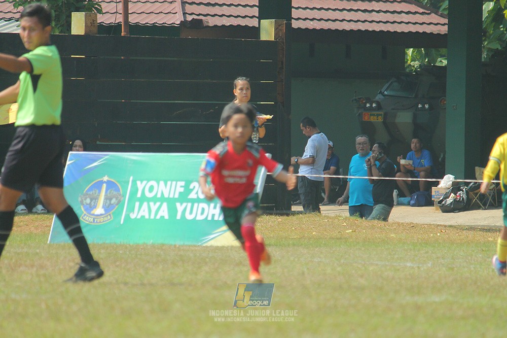 ijlu9 plate 050726 wiradhika soccer vs maesa pararaider