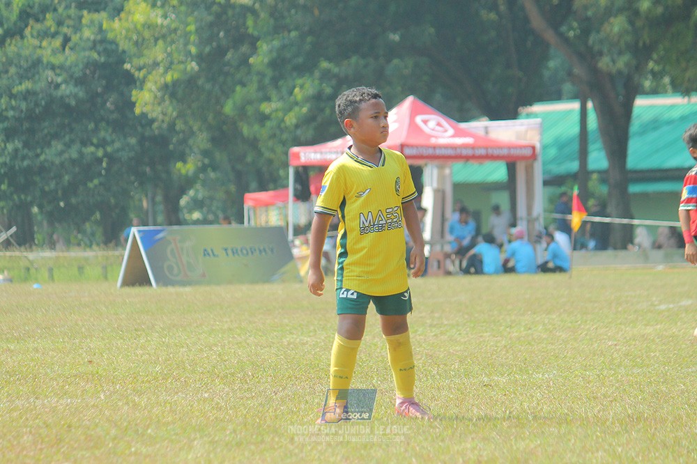 ijlu9 plate 050726 wiradhika soccer vs maesa pararaider