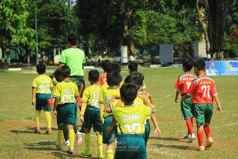 ijlu9 plate 050726 wiradhika soccer vs maesa pararaider
