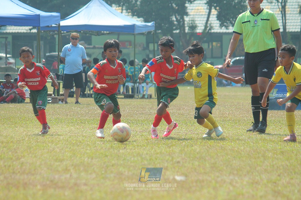 ijlu9 plate 050726 wiradhika soccer vs maesa pararaider