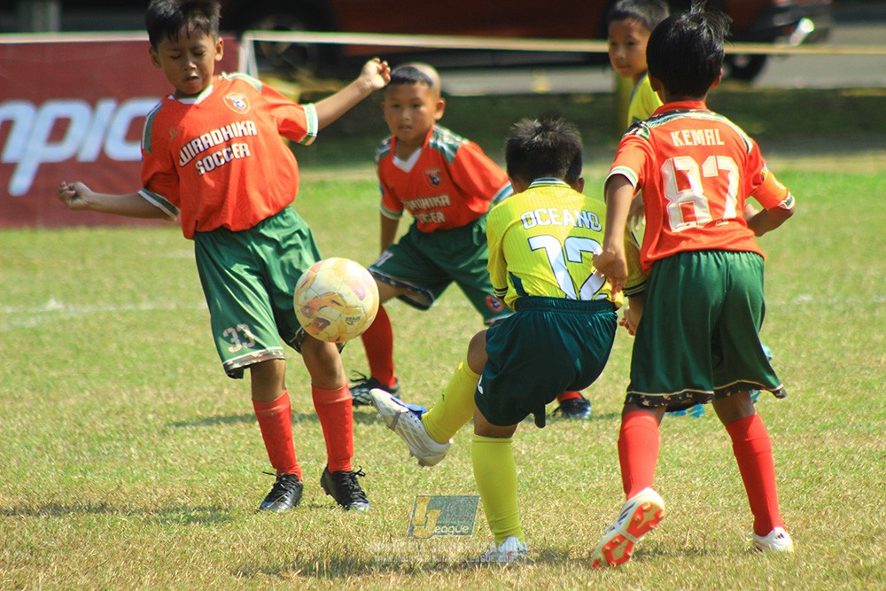 ijlu9 plate 050726 wiradhika soccer vs maesa pararaider