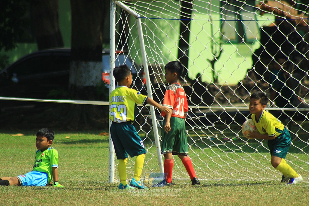 ijlu9 plate 050726 wiradhika soccer vs maesa pararaider