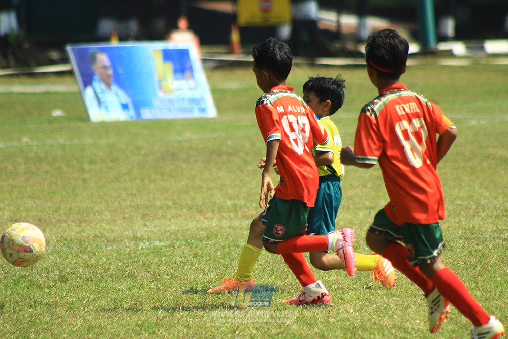 ijlu9 plate 050726 wiradhika soccer vs maesa pararaider