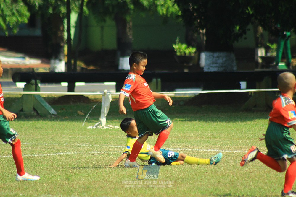 ijlu9 plate 050726 wiradhika soccer vs maesa pararaider