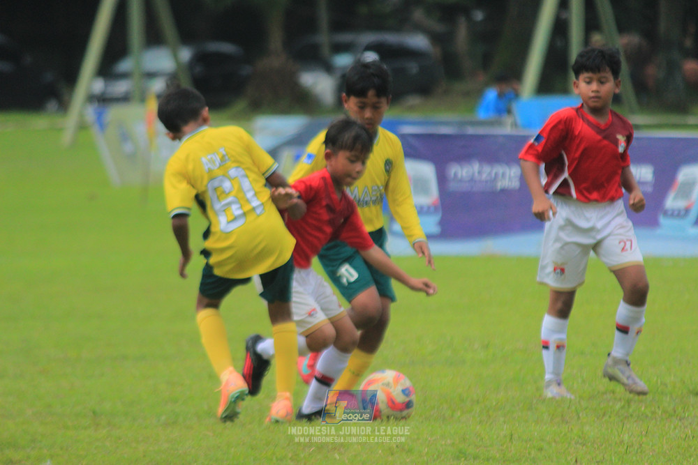 u11 120426 astam vs maesa pararaider army
