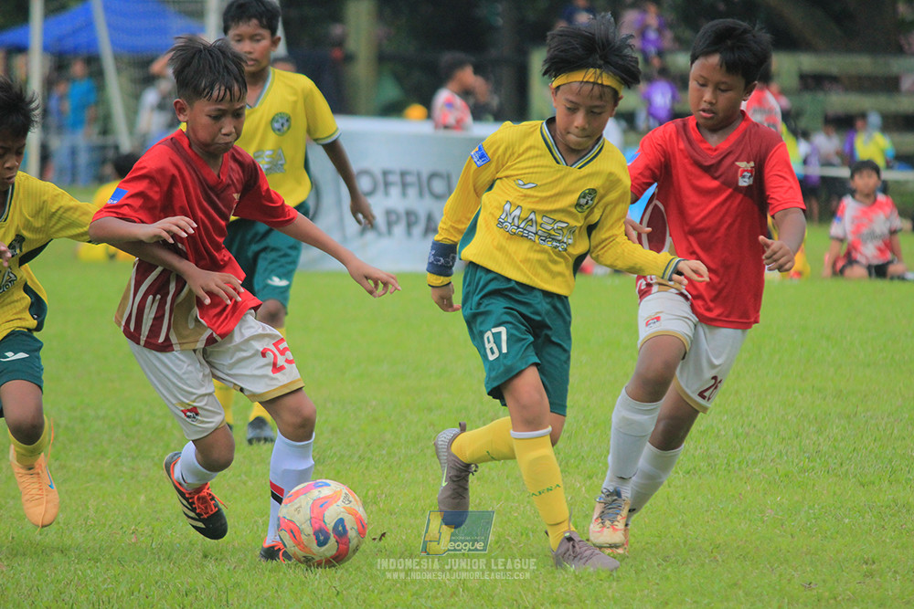 u11 120426 astam vs maesa pararaider army