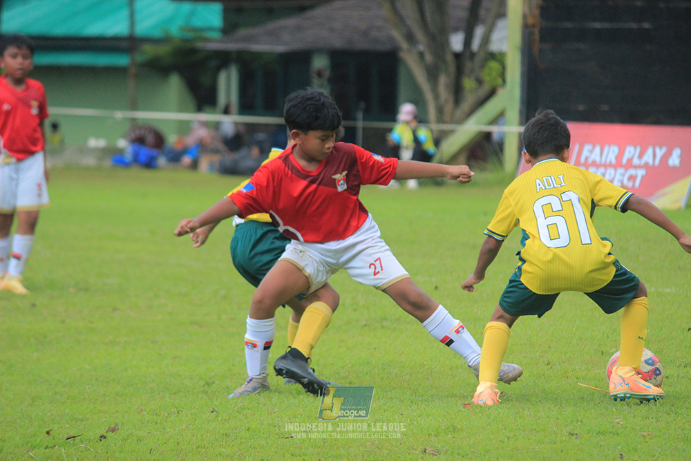 u11 120426 astam vs maesa pararaider army