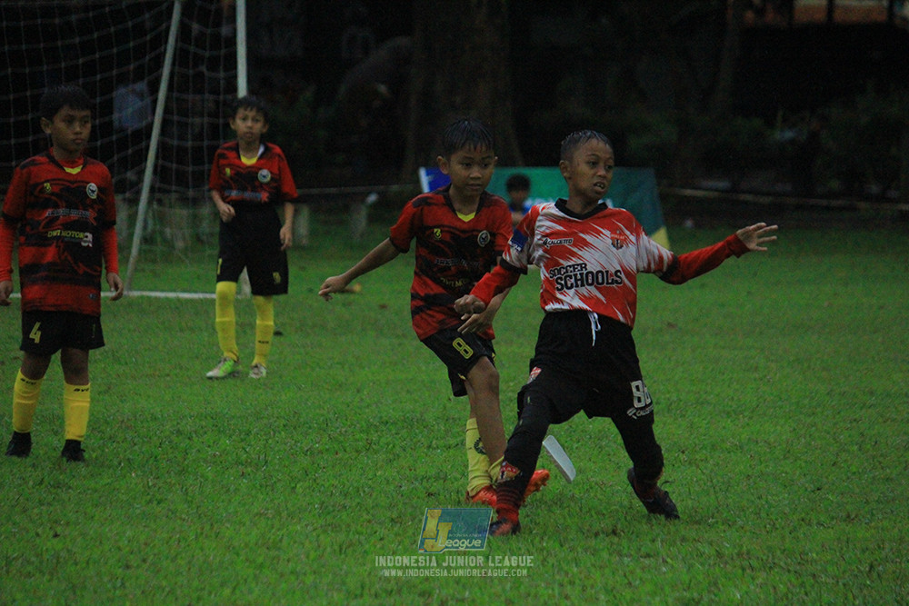 u11 120426 diklat paku jaya vs gagak muda