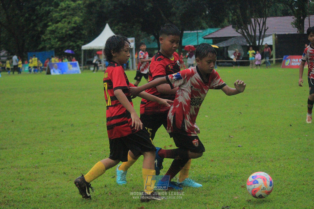 u11 120426 diklat paku jaya vs gagak muda