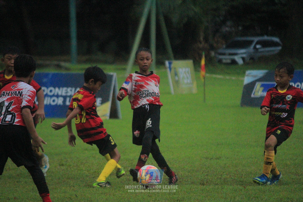 u11 120426 diklat paku jaya vs gagak muda