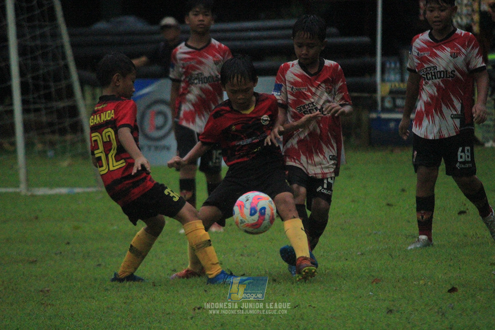 u11 120426 diklat paku jaya vs gagak muda