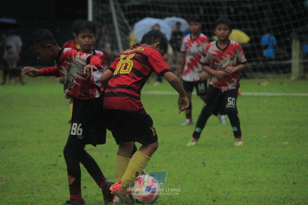 u11 120426 diklat paku jaya vs gagak muda