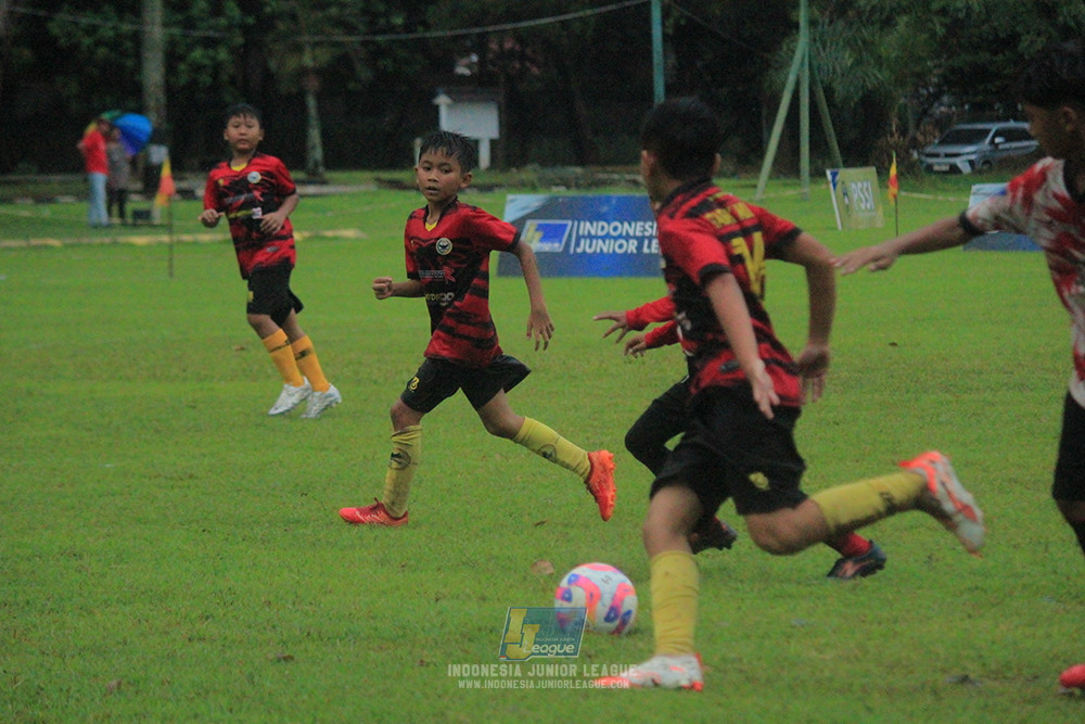 u11 120426 diklat paku jaya vs gagak muda