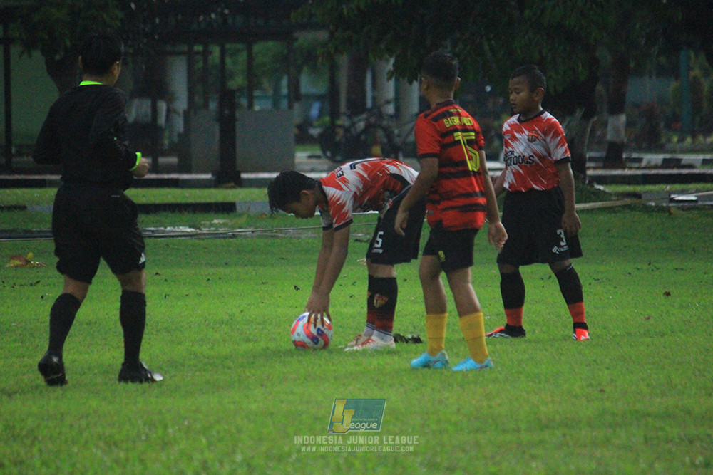 u11 120426 diklat paku jaya vs gagak muda