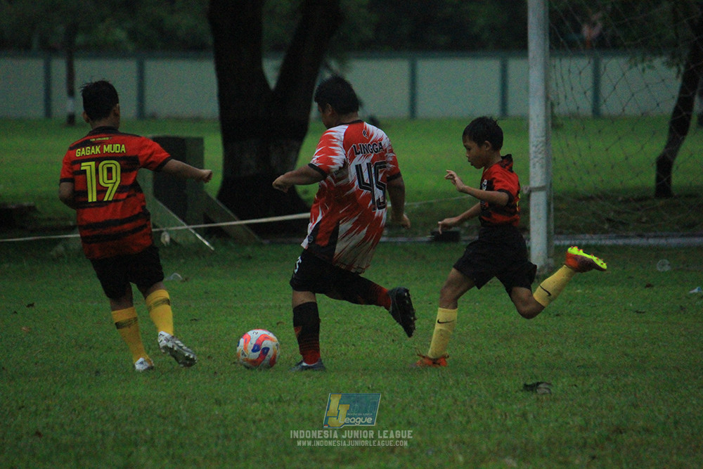 u11 120426 diklat paku jaya vs gagak muda