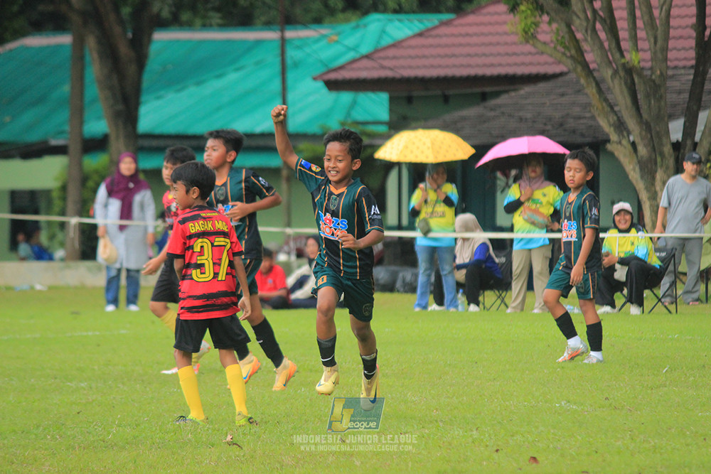 u11 120426 gagak muda vs karawang youth soccer
