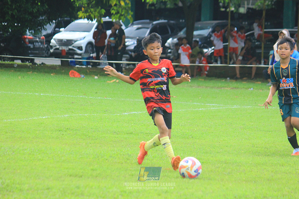 u11 120426 gagak muda vs karawang youth soccer