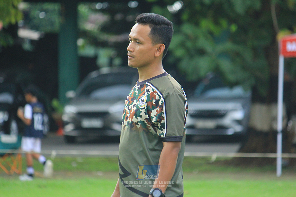 u11 120426 gagak muda vs karawang youth soccer