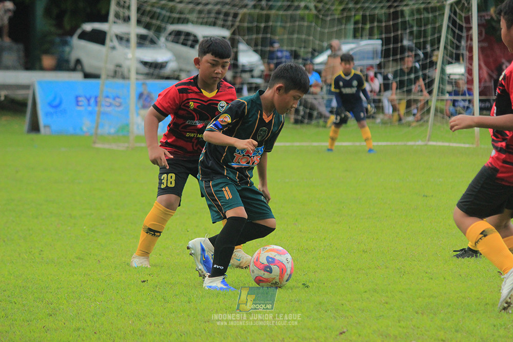 u11 120426 gagak muda vs karawang youth soccer