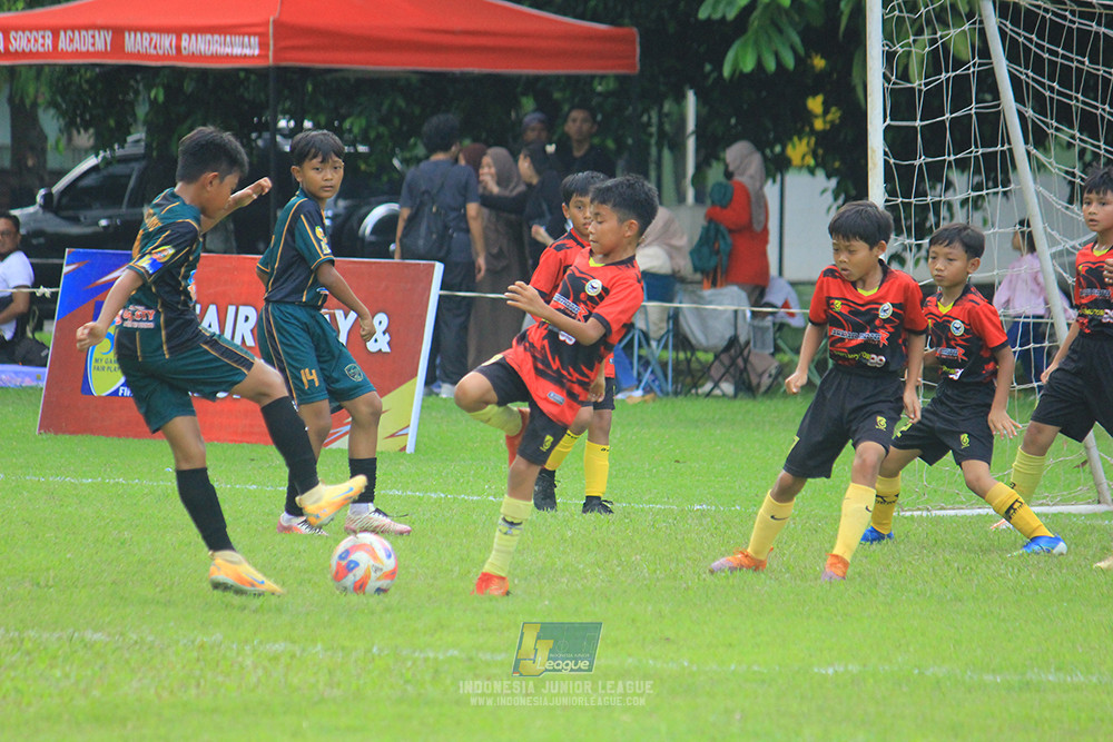 u11 120426 gagak muda vs karawang youth soccer