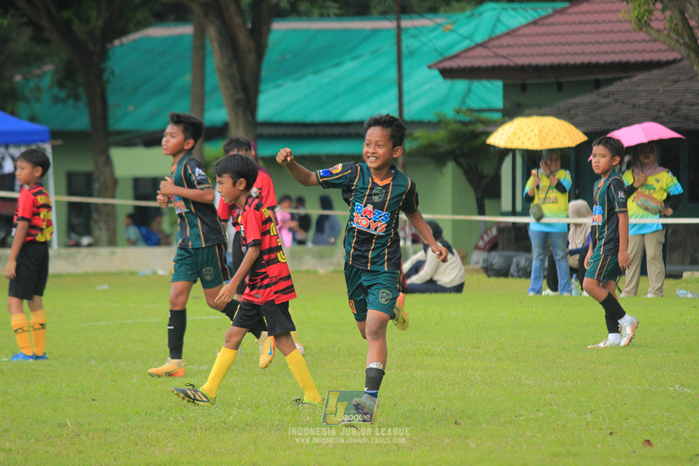 u11 120426 gagak muda vs karawang youth soccer
