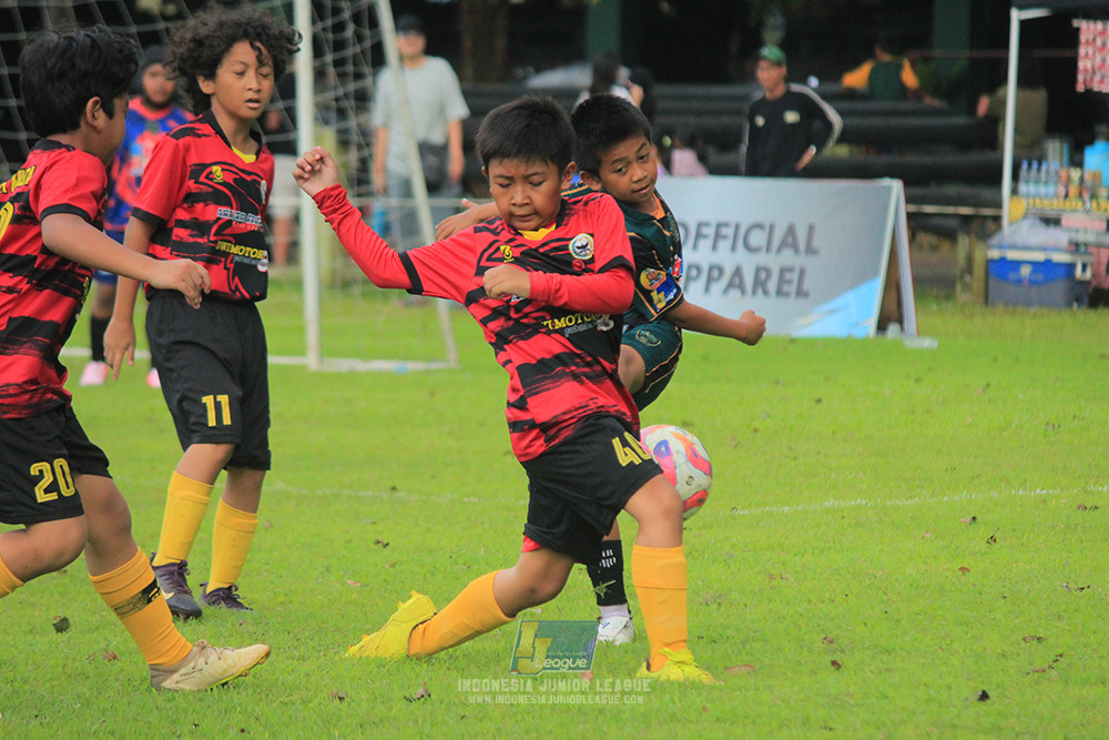 u11 120426 gagak muda vs karawang youth soccer