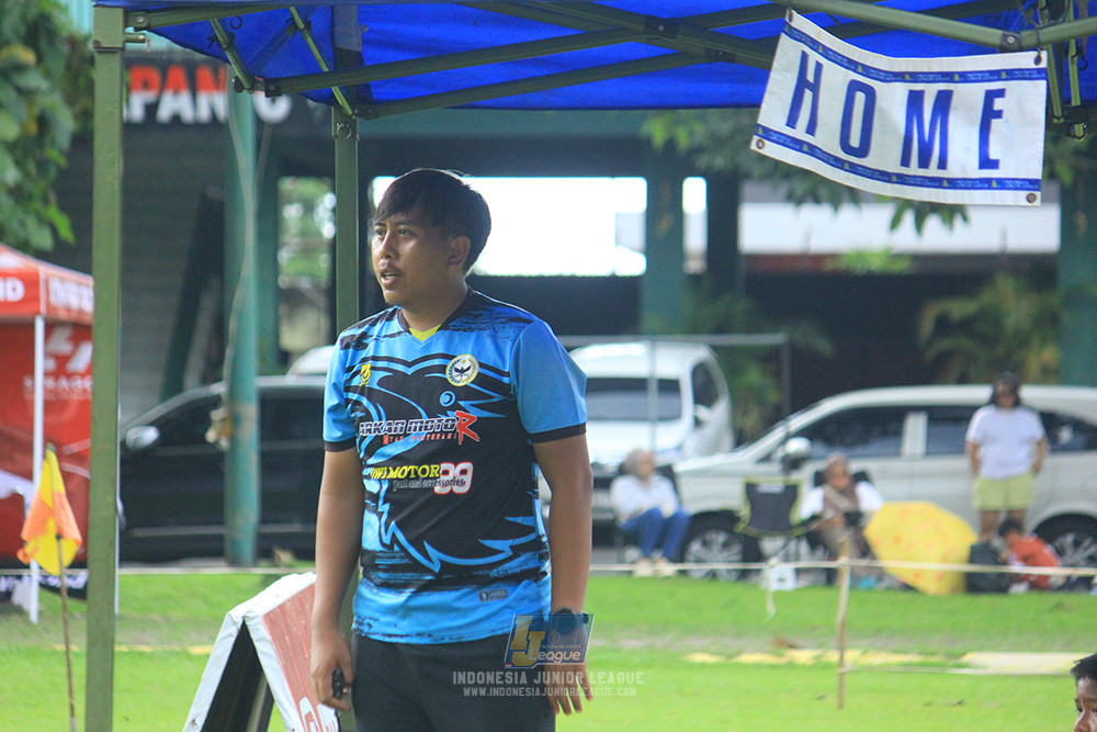 u11 120426 gagak muda vs karawang youth soccer