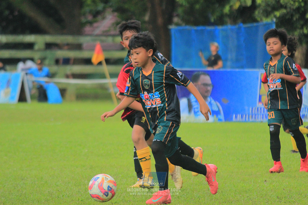 u11 120426 gagak muda vs karawang youth soccer