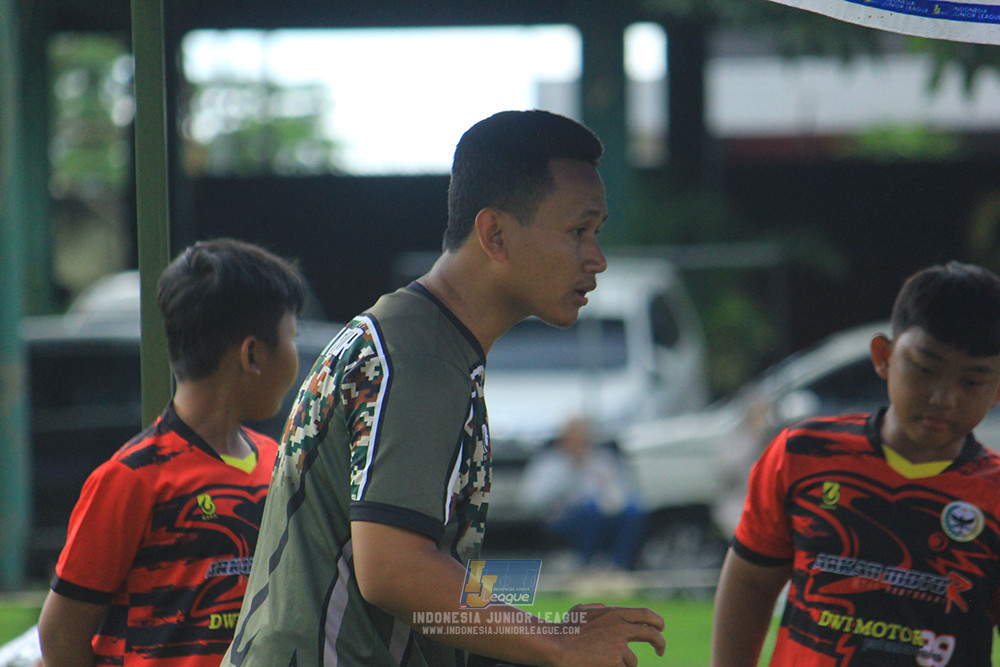 u11 120426 gagak muda vs karawang youth soccer