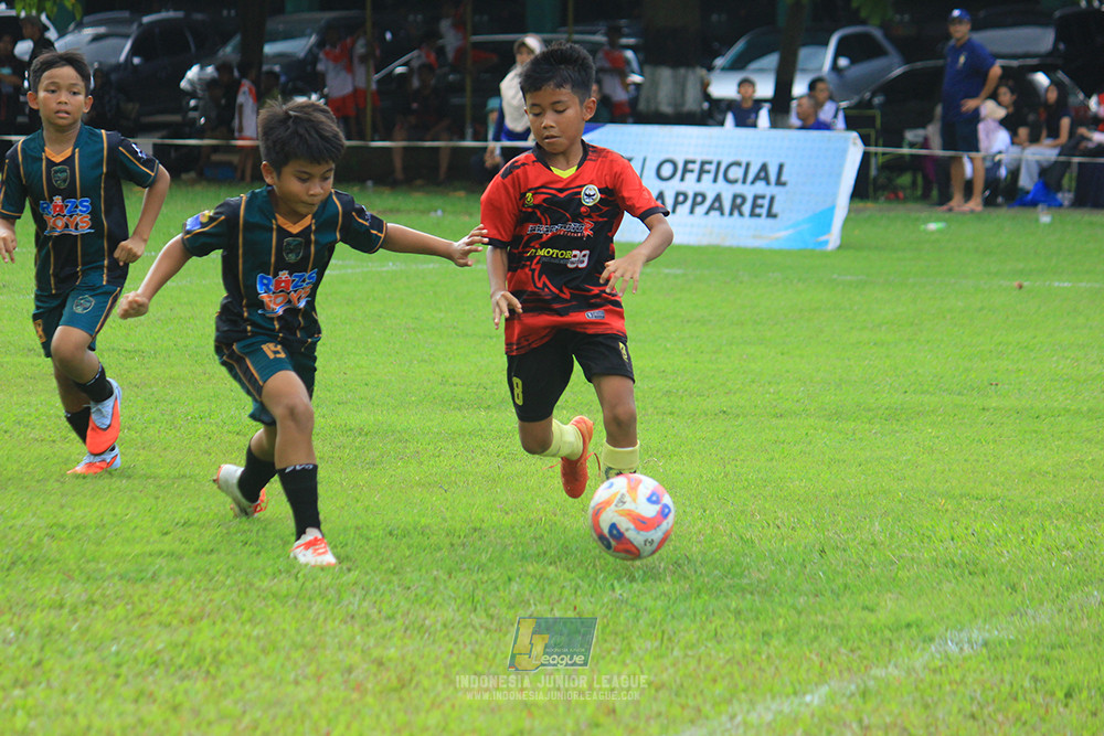 u11 120426 gagak muda vs karawang youth soccer
