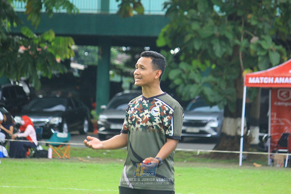 u11 120426 gagak muda vs karawang youth soccer