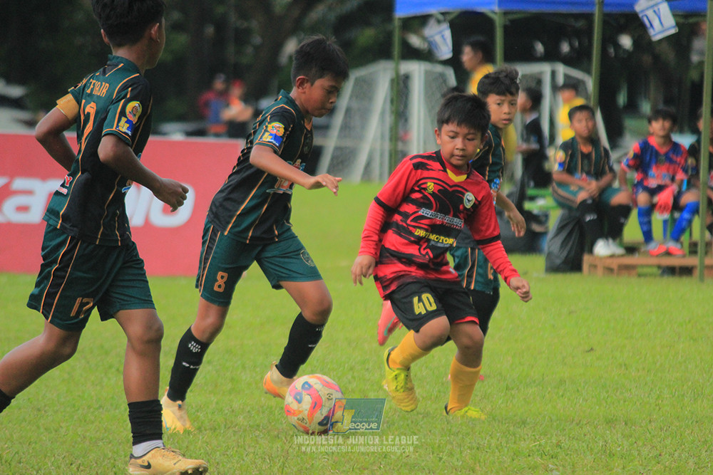 u11 120426 gagak muda vs karawang youth soccer