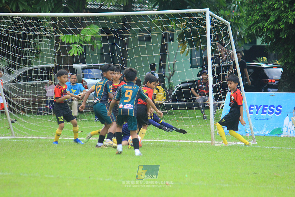 u11 120426 gagak muda vs karawang youth soccer