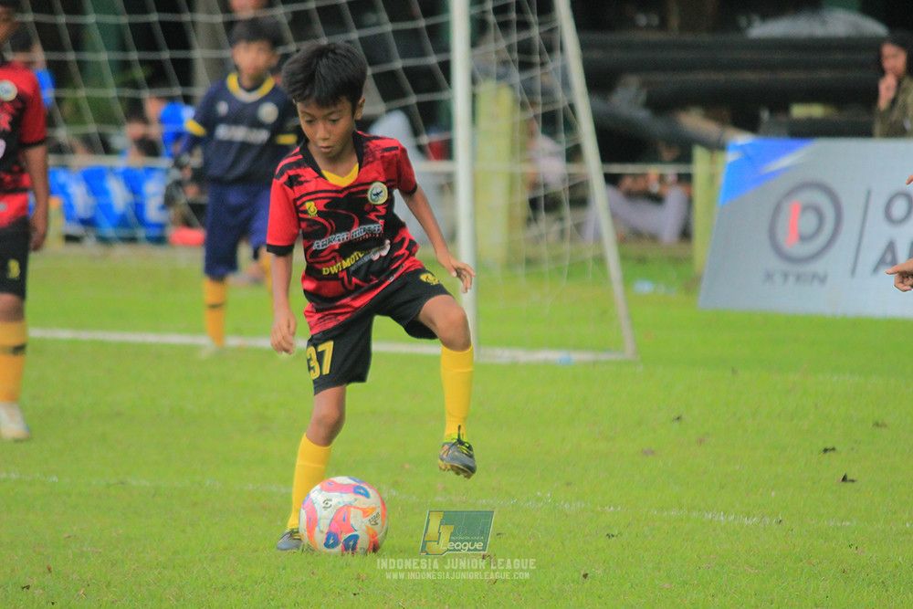 u11 120426 gagak muda vs karawang youth soccer