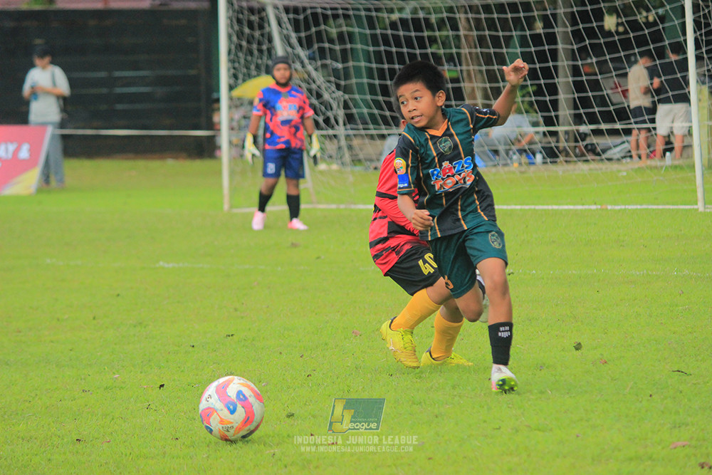 u11 120426 gagak muda vs karawang youth soccer