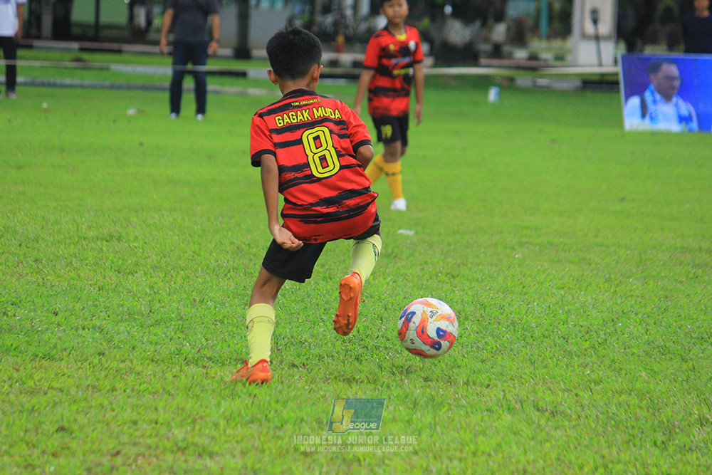 u11 120426 gagak muda vs karawang youth soccer