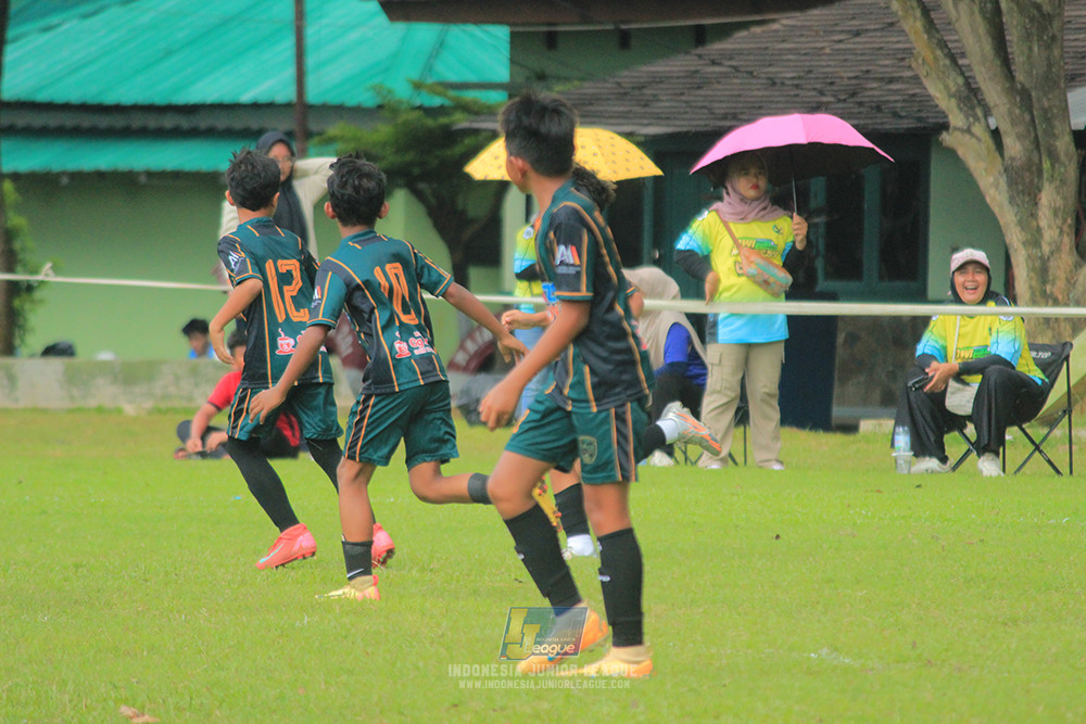 u11 120426 gagak muda vs karawang youth soccer
