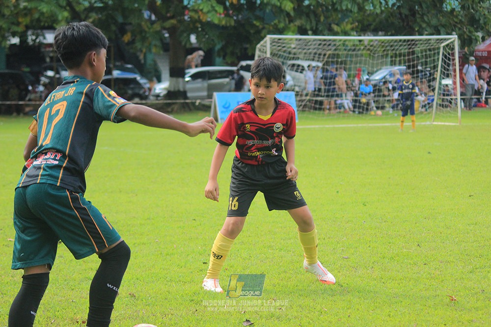 u11 120426 gagak muda vs karawang youth soccer