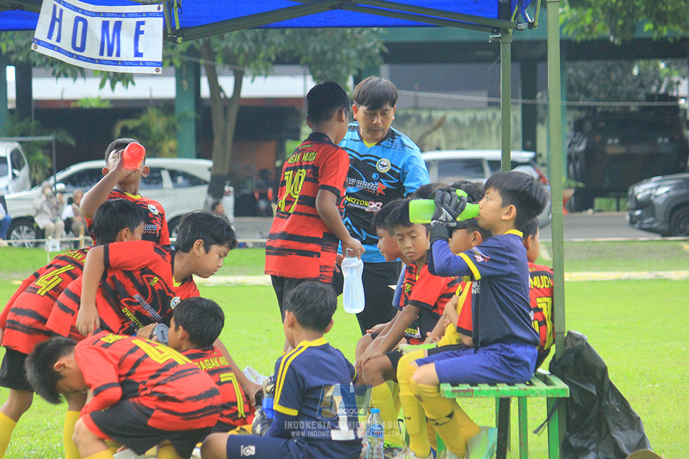 u11 120426 gagak muda vs karawang youth soccer