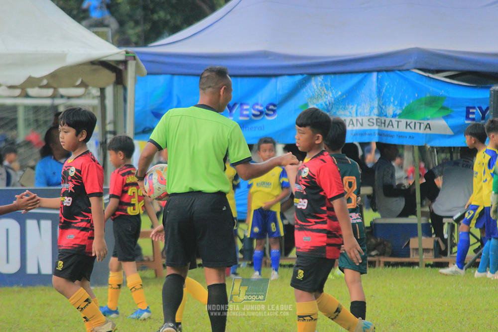 u11 120426 gagak muda vs karawang youth soccer