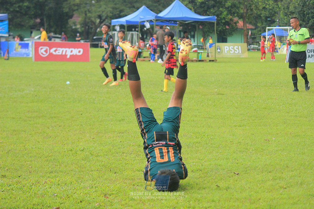 u11 120426 gagak muda vs karawang youth soccer