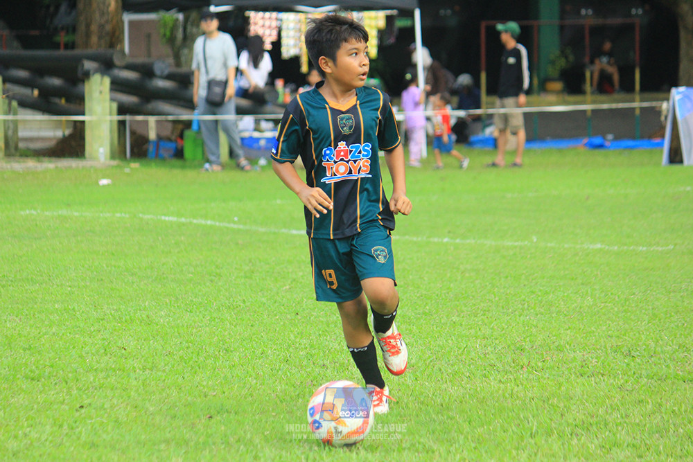u11 120426 gagak muda vs karawang youth soccer